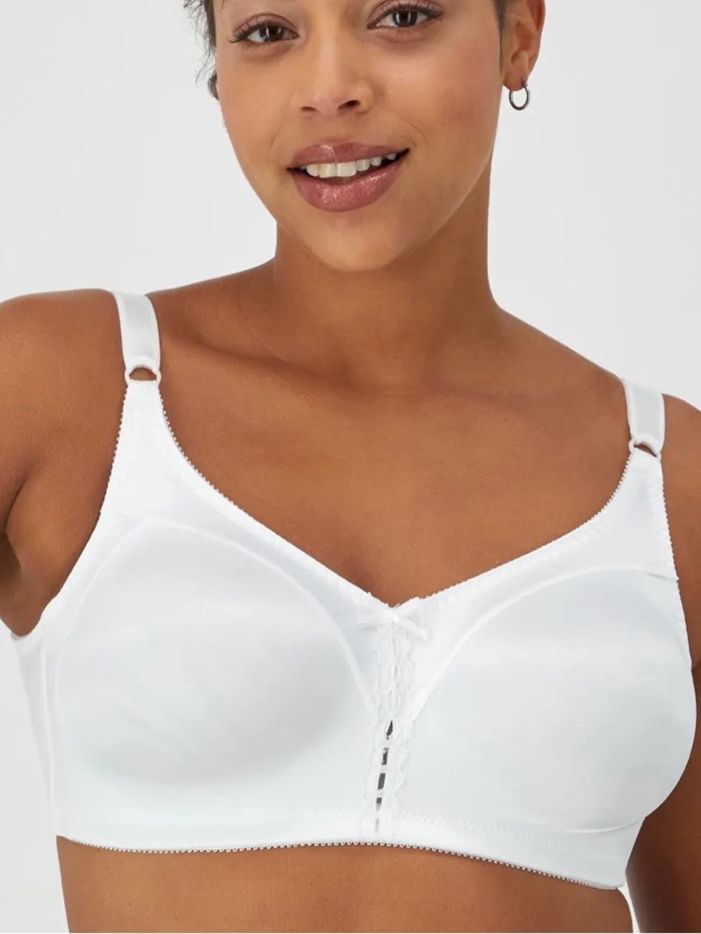Bali White Double Support Wireless Bra Size 38C
